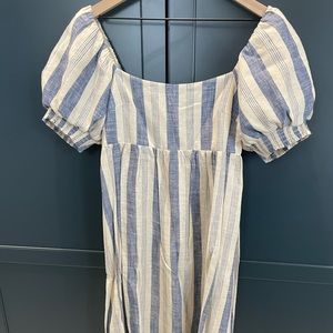 Alice and Olivia puff sleeve dress